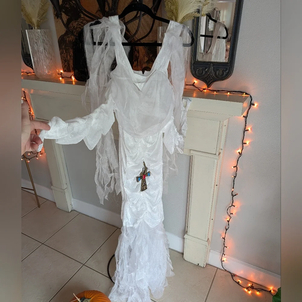 NWOT In Character Egyptian Mummy Size L - Picture 4 of 16